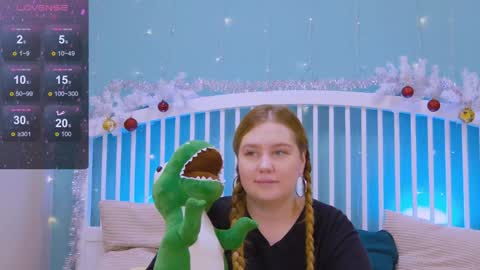 Snapshot of blush_ellie chatting on 01-13-25, 04:19 Ellie3 online show from 01-13-25, 04:19