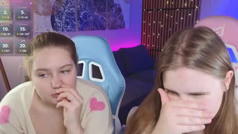 Snapshot of blush_ellie chatting on 01-24-25, 05:32 Ellie3 online show from 01-24-25, 05:32