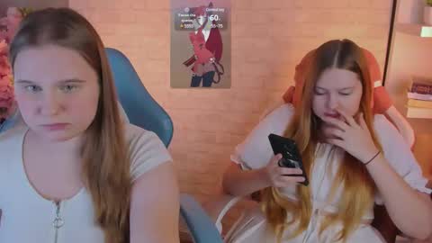 Snapshot of blush_ellie chatting on 02-17-25, 02:48 Ellie3 online show from 02-17-25, 02:48