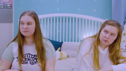 Snapshot of blush_ellie chatting on 02-23-25, 06:12 Ellie3 online show from 02-23-25, 06:12