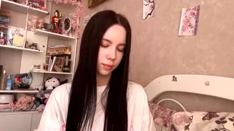 Milou online show from 09-14-25, 12:15