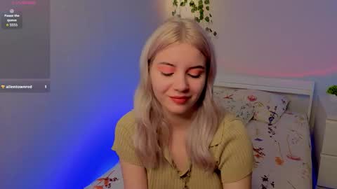 Chloe online show from 10-30-25, 07:21