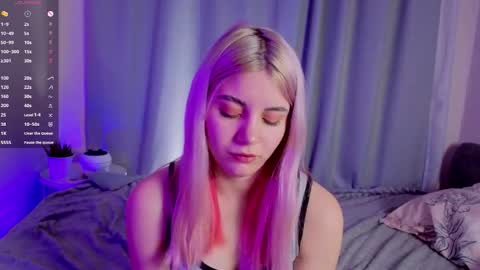 Chloe online show from 11-13-25, 07:29