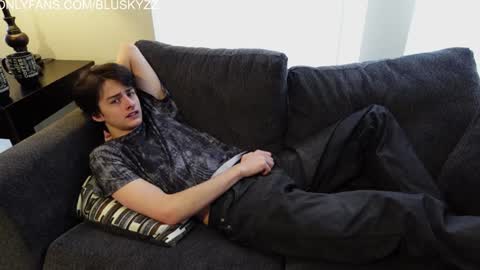 BluSky online show from 02-08-25, 04:36