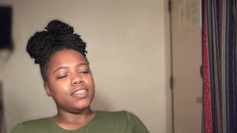 Snapshot of bnwo_goddess chatting on 09-20-25, 01:12 online show from 09-20-25, 01:12