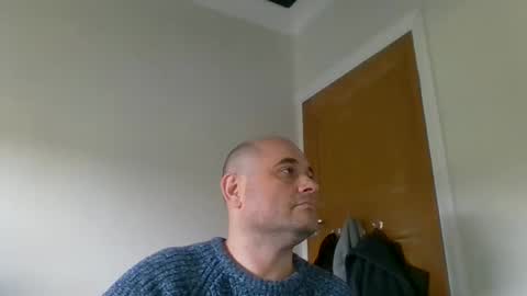 Snapshot of bobabator chatting on 12-06-24, 11:54 bobabator online show from 12-06-24, 11:54