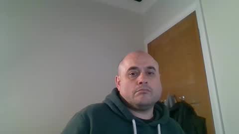 Snapshot of bobabator chatting on 02-16-25, 04:10 bobabator online show from 02-16-25, 04:10