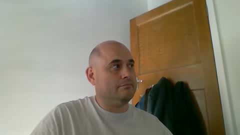 Snapshot of bobabator chatting on 09-08-25, 03:33 bobabator online show from 09-08-25, 03:33