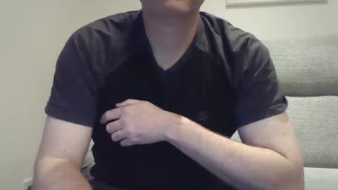 bobby_113 online show from 01-08-25, 01:20