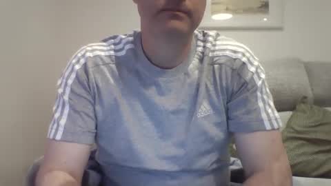 bobby_113 online show from 02-05-25, 12:38