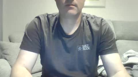 bobby_113 online show from 09-11-25, 11:49