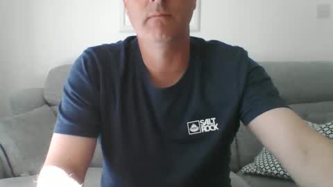 bobby_113 online show from 09-23-25, 11:46