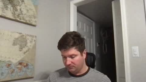 bobbylightfoot3 online show from 01-10-25, 03:29