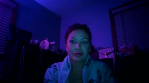 milf online show from 11-16-25, 09:15