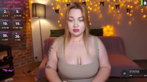 Snapshot of bodylina chatting on 12-18-24, 08:57 Lina online show from 12-18-24, 08:57