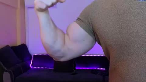 bodyouwant online show from 03-07-25, 05:18