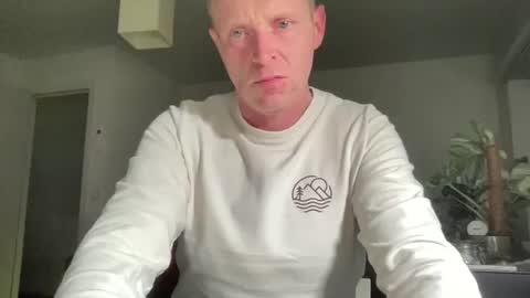 ask me online show from 11-20-25, 08:08