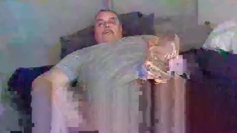 emilio online show from 11-28-25, 08:06