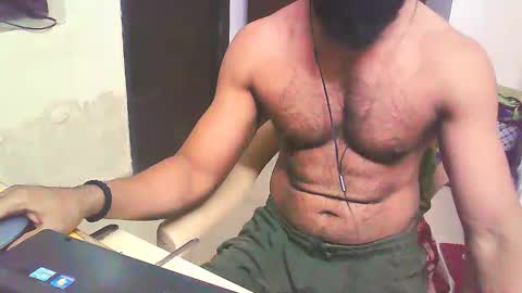 Snapshot of boldinddude chatting on 10-07-25, 11:29 Chris B online show from 10-07-25, 11:29