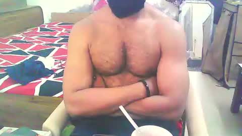 Snapshot of boldinddude chatting on 11-19-25, 11:43 Chris B online show from 11-19-25, 11:43