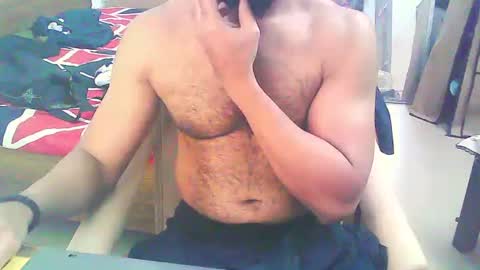 Snapshot of boldinddude chatting on 12-17-25, 12:55 Chris B online show from 12-17-25, 12:55