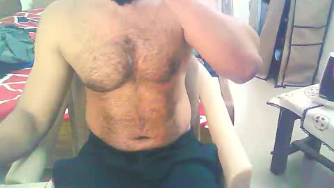 Snapshot of boldinddude chatting on 12-18-25, 11:49 Chris B online show from 12-18-25, 11:49