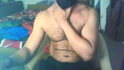 Snapshot of boldinddude chatting on 12-21-25, 06:26 Chris B online show from 12-21-25, 06:26