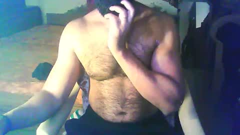 Snapshot of boldinddude chatting on 01-10-26, 06:53 Chris B online show from 01-10-26, 06:53