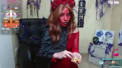 Snapshot of bom_bomx chatting on 10-18-25, 10:54 Paris online show from 10-18-25, 10:54