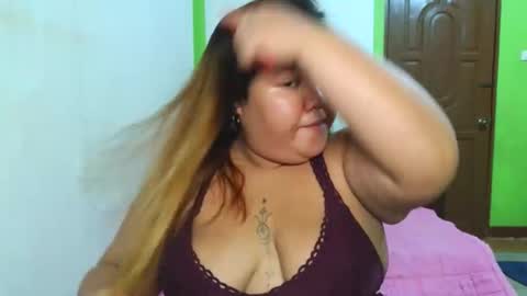 Snapshot of bombastic_darla chatting on 03-18-26, 05:16 bombastic_darla online show from 03-18-26, 05:16