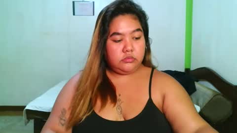 Snapshot of bombastic_darla chatting on 03-27-26, 03:01 bombastic_darla online show from 03-27-26, 03:01