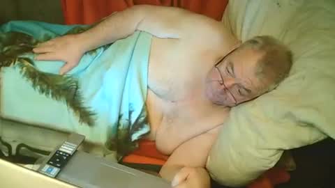 Bomber59potsdam online show from 12-31-24, 04:04