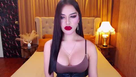 Snapshot of bombshellanita chatting on 10-10-25, 07:57 bombshellanita online show from 10-10-25, 07:57