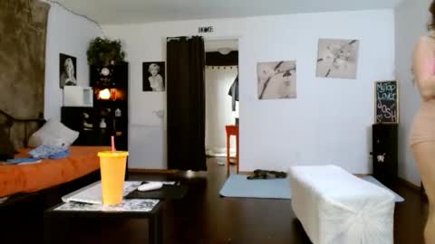 BombshellBaeby online show from 04-07-26, 02:01