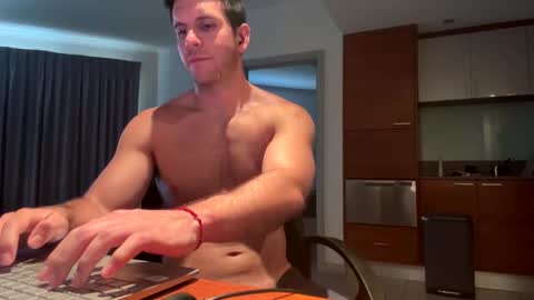 Snapshot of bondi333 chatting on 11-20-25, 12:55 Bondi online show from 11-20-25, 12:55