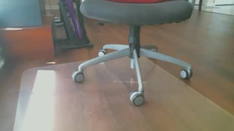 FRECKLES online show from 10-23-25, 06:06