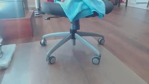 Snapshot of bone2play chatting on 02-24-26, 02:59 FRECKLES online show from 02-24-26, 02:59