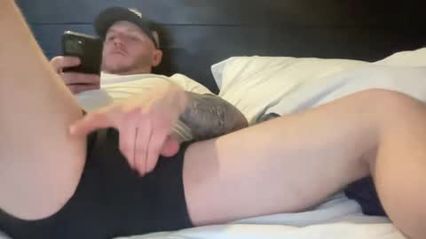 boner4you1994 online show from 02-09-25, 08:13