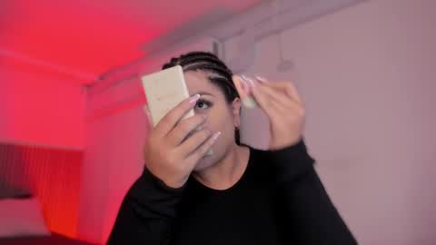 Bonnie  online show from 11-24-25, 11:21