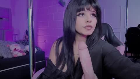 Snapshot of bonnie_anderson chatting on 02-12-26, 08:15 Bonnie Anderson online show from 02-12-26, 08:15