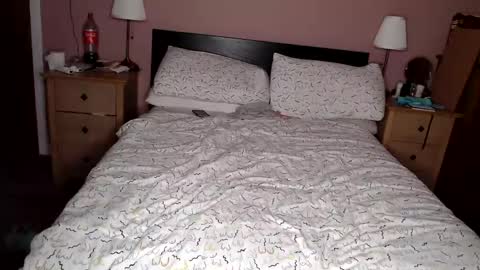 Snapshot of bonnie_lassie69 chatting on 09-15-25, 10:54 Bonnie Lassie online show from 09-15-25, 10:54