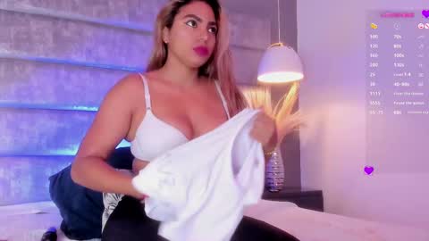 Bonnie online show from 03-02-25, 02:43