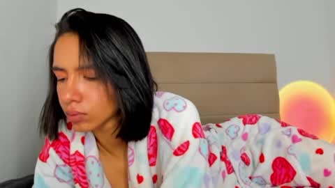 Bonnie  online show from 03-09-25, 10:41