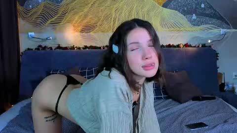 bonny_millie online show from 09-18-25, 06:37