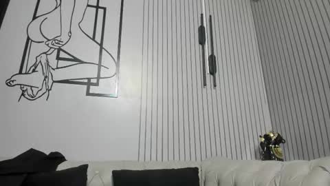 Snapshot of bonny_petite chatting on 03-16-26, 11:25 Vicky online show from 03-16-26, 11:25