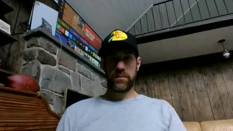 Snapshot of booboobumbum1 chatting on 12-19-25, 03:19 booboobumbum1 online show from 12-19-25, 03:19