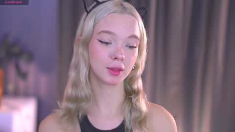 Alina online show from 10-17-25, 08:06