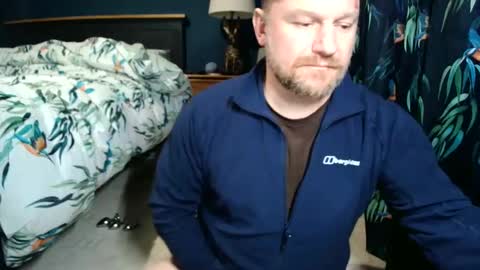 Snapshot of boomtime79 chatting on 12-27-24, 01:39 Boomtime79 online show from 12-27-24, 01:39