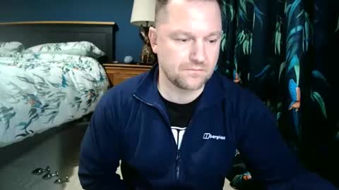 Snapshot of boomtime79 chatting on 02-17-25, 06:04 Boomtime79 online show from 02-17-25, 06:04
