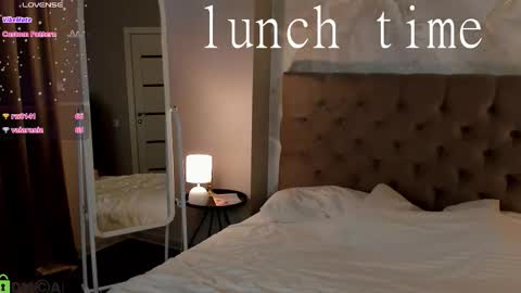 Snapshot of booozekirs_ chatting on 03-02-26, 05:08 Milena online show from 03-02-26, 05:08